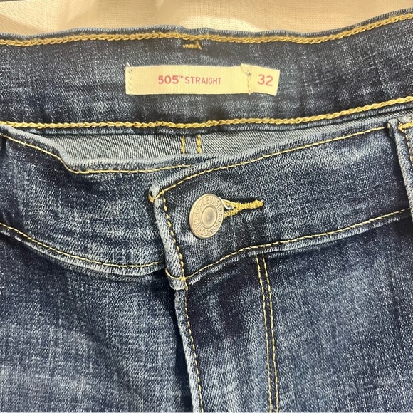 Levi's 505 Straight Jeans Dark Wash - Picture 2 of 7